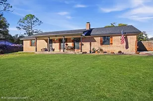 201 Hickory Ln, Hickory Creek, TX 75065 - Photo 2