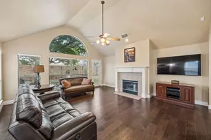 11652 Blackhawk Dr, Frisco, TX 75033 - Photo 12