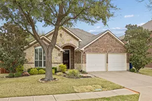 11652 Blackhawk Dr, Frisco, TX 75033 - Photo 2