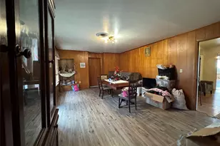 733 Foster St, Marlin, TX 76661 - Photo 6