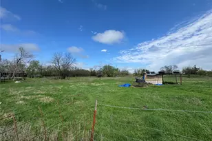 733 Foster St, Marlin, TX 76661 - Photo 38