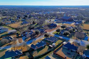 107 Ashley St, Alvord, TX 76225 - Photo 12