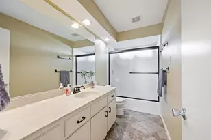 2621 Sedgeway Ln, Carrollton, TX 75006 - Photo 30