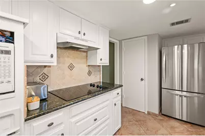 2621 Sedgeway Lane, Carrollton, TX 75006 - Photo 14