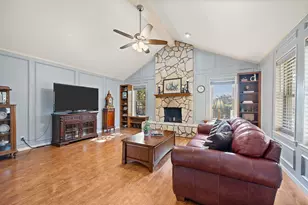 2621 Sedgeway Ln, Carrollton, TX 75006 - Photo 6