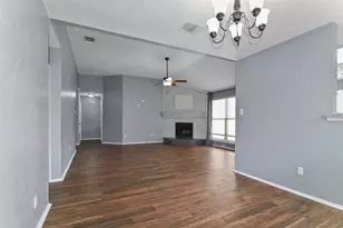 920 Micarta Dr, Mesquite, TX 75181 - Photo 6