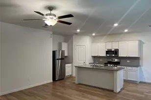 14841 Hester Trl, Fort Worth, TX 76052 - Photo 4