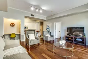 3225 Turtle Creek Blvd, Dallas, TX 75219 - Photo 2