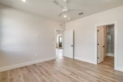 408 Foch Street #301, Fort Worth, TX 76107 - Photo 10