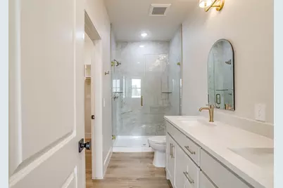 408 Foch Street #301, Fort Worth, TX 76107 - Photo 8