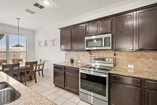 837 Graham Dr, Burleson, TX 76028 - Photo 14