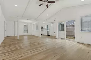 2043 Fairmeadow Dr, Richardson, TX 75080 - Photo 12