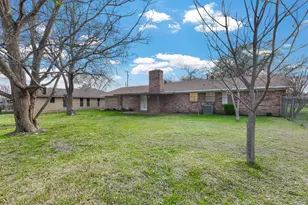 703 S 4th St, Crandall, TX 75114 - Photo 20