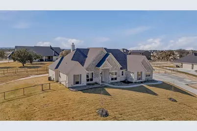 1038 Deer Island Court, Azle, TX 76020 - Photo 2