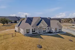 1038 Deer Is Ct, Azle, TX 76020 - Photo 2