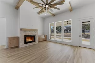 1038 Deer Is Ct, Azle, TX 76020 - Photo 10