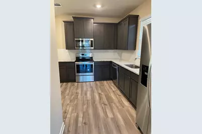 216 Ridgeland Oak Drive, Fort Worth, TX 76120 - Photo 8