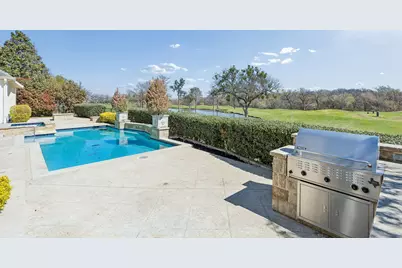 1304 Eastwick Lane, Plano, TX 75093 - Photo 2