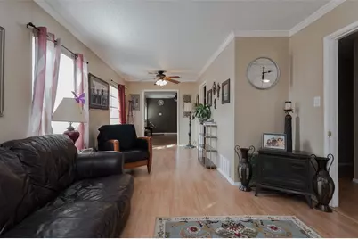 221 W Burton Street, Sherman, TX 75092 - Photo 6