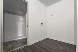 2010 Market Ave, Fort Worth, TX 76164 - Photo 6