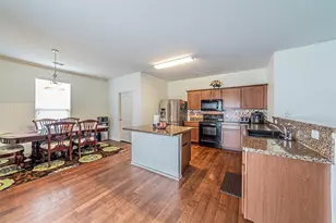 906 Penny Royal Ct, Arlington, TX 76002 - Photo 10