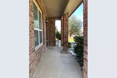 906 Penny Royal Court, Arlington, TX 76002 - Photo 2
