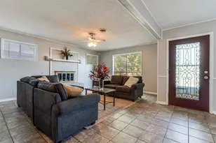 1505 N Matthews St, Bowie, TX 76230 - Photo 4