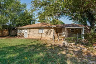 1505 N Matthews St, Bowie, TX 76230 - Photo 20