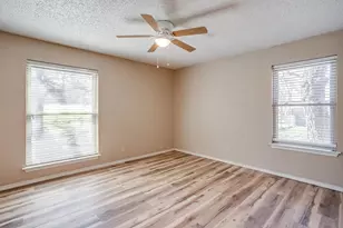 620 Donna Ct, Burleson, TX 76028 - Photo 24