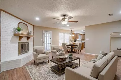 620 Donna Court, Burleson, TX 76028 - Photo 2