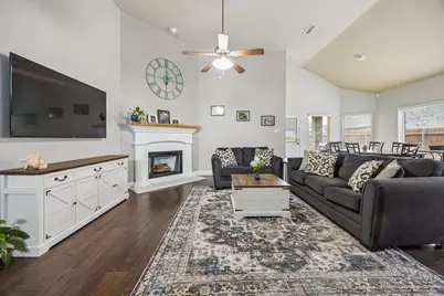 337 Delgany Trail, Fort Worth, TX 76052 - Photo 4