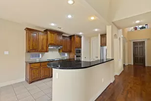 7315 Comal Dr, Irving, TX 75039 - Photo 10