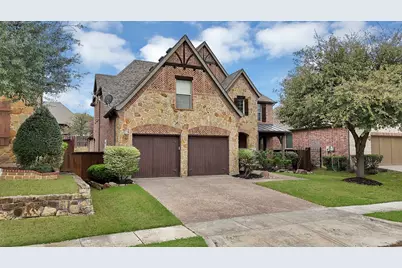 7315 Comal Drive, Irving, TX 75039 - Photo 2