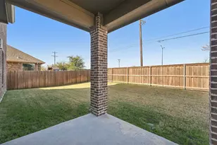 821 Beeville Ct, McKinney, TX 75071 - Photo 38