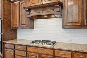 821 Beeville Ct, McKinney, TX 75071 - Photo 12