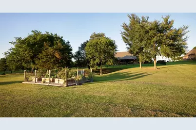 1387 Shadow Lakes Drive, Wills Point, TX 75169 - Photo 30