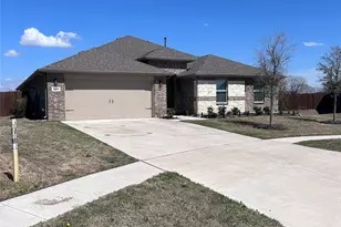 2029 Greenfield Dr, Cedar Hill, TX 75104 - Photo 1