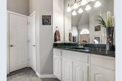 621 Buelwood Court, DeSoto, TX 75115 - Photo 10