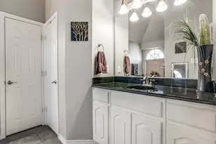 621 Buelwood Ct, DeSoto, TX 75115 - Photo 10