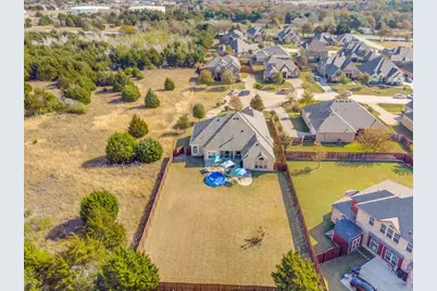 621 Buelwood Court, DeSoto, TX 75115 - Photo 22