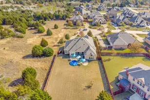 621 Buelwood Ct, DeSoto, TX 75115 - Photo 22