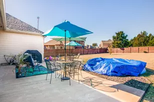 621 Buelwood Ct, DeSoto, TX 75115 - Photo 18