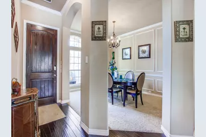 621 Buelwood Court, DeSoto, TX 75115 - Photo 2