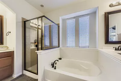 205 Lorient Drive, Mansfield, TX 76063 - Photo 18