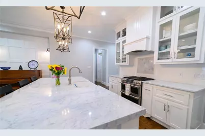 6030 Belmont Avenue, Dallas, TX 75206 - Photo 8