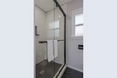 5054 Cockrell Avenue, Fort Worth, TX 76133 - Photo 18