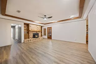 409 Circleview N, Hurst, TX 76054 - Photo 6