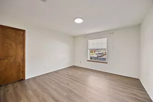 409 Circleview N, Hurst, TX 76054 - Photo 20