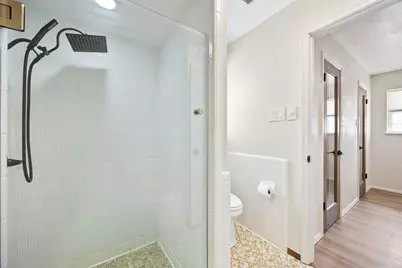 409 Circleview N, Hurst, TX 76054 - Photo 16