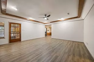 409 Circleview N, Hurst, TX 76054 - Photo 8